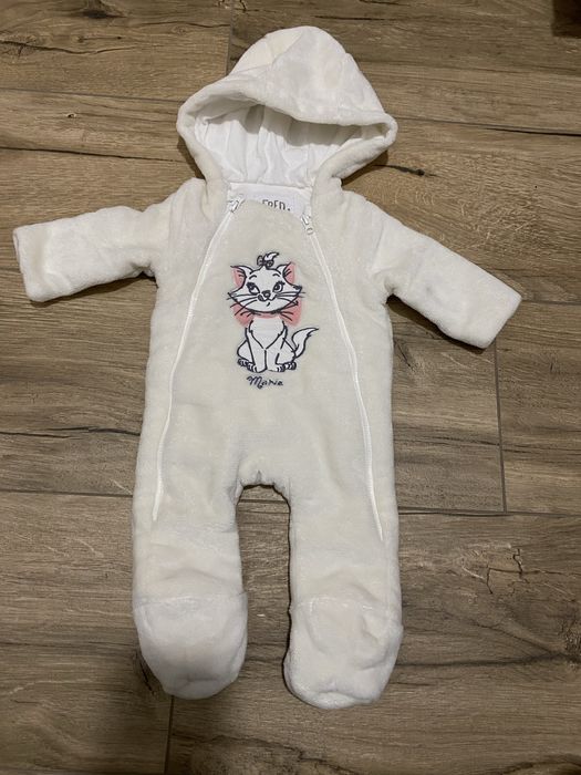 Комбінезон для новонародженої