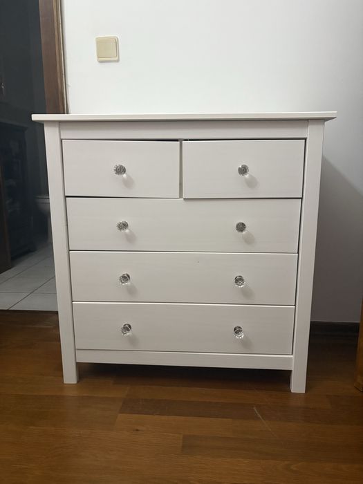 Cómoda Branca com 5 Gavetas