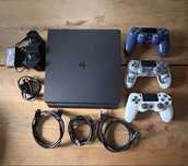Konsola PS4 Slim 500G JetBlack