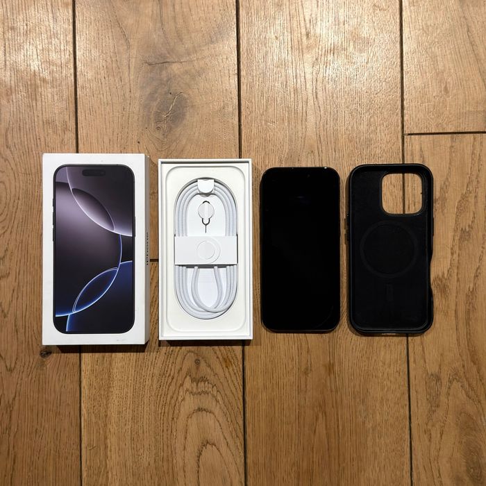 iPhone 16 PRO 258GB - Czarny - 95% Bateria - Komplet +Etui skóra ANDAR