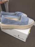 Nowe buty espadryle