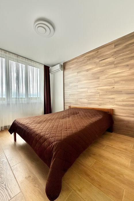 Двокімнатна квартира з новим ремонтом та кладовкою! Без комісії