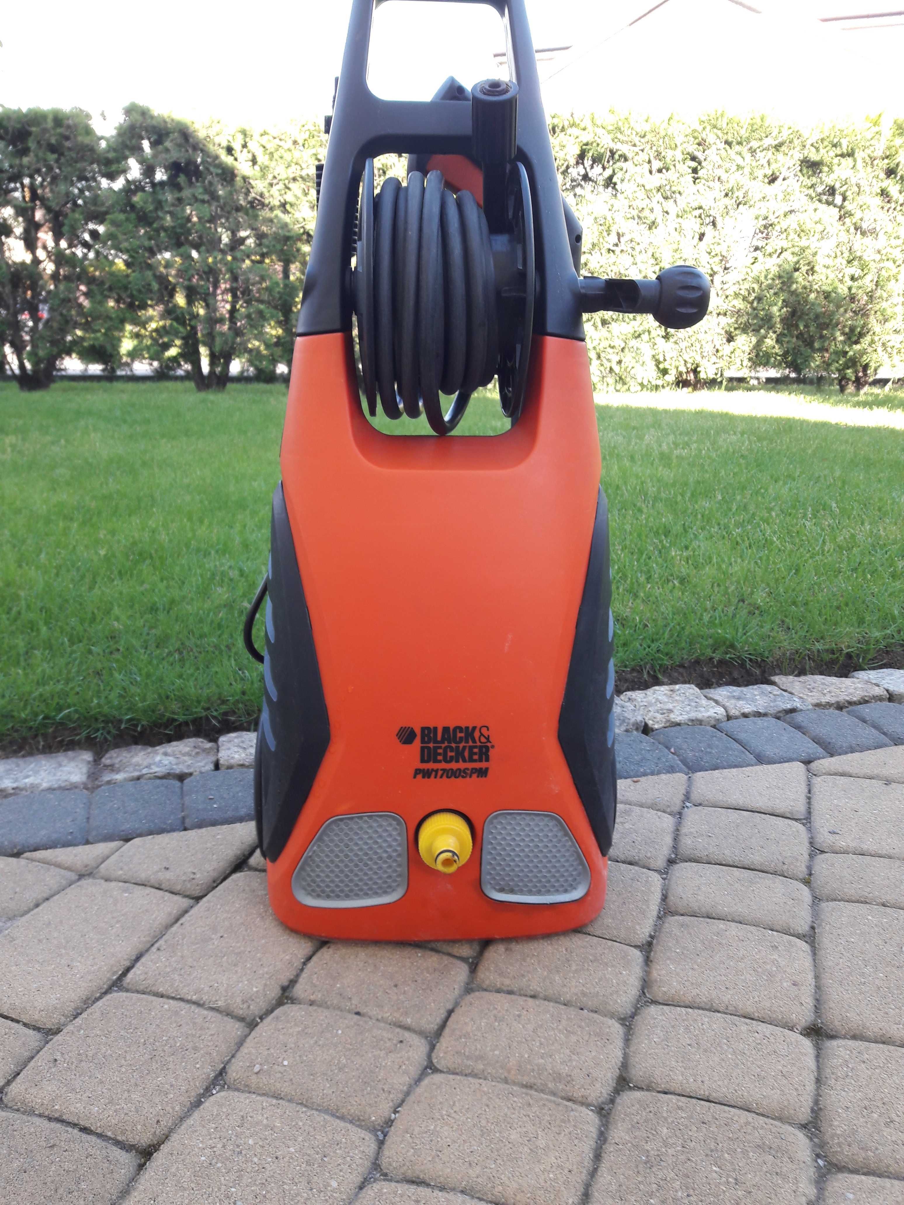 Myjka ciśnieniowa Black Decker PW1700SPM