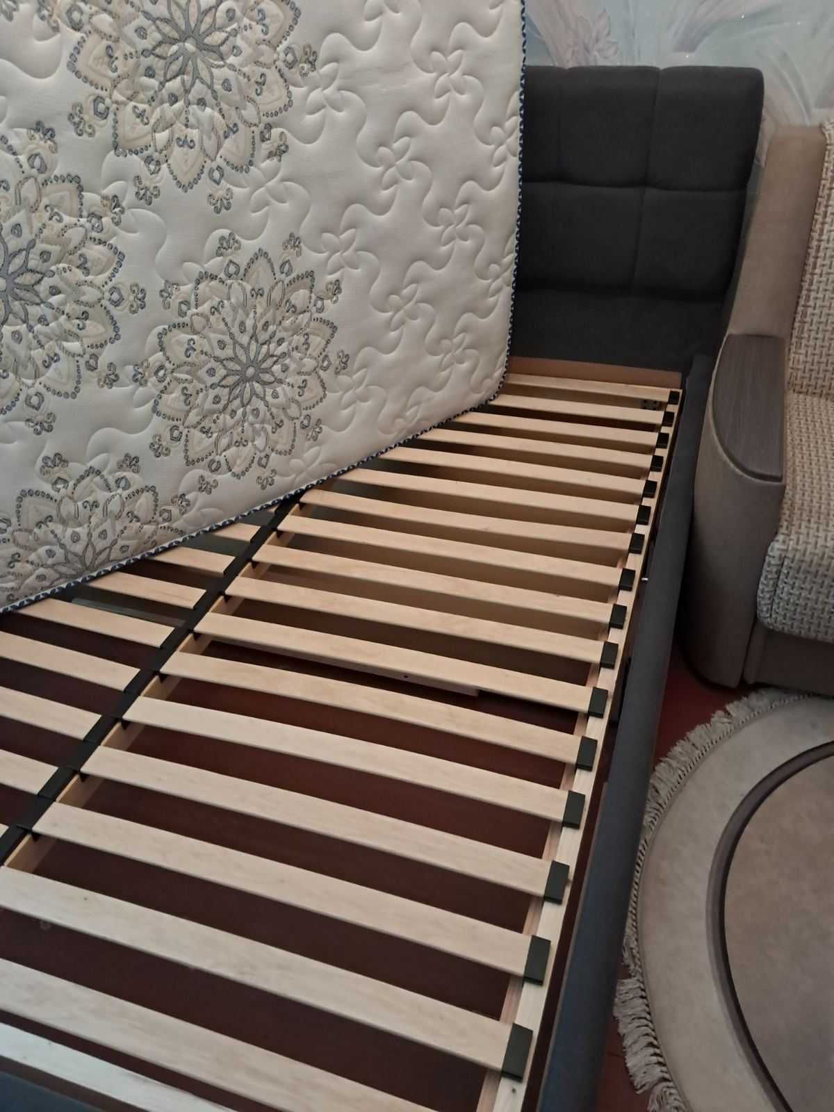 Ліжко 160*200 з матрасом BOHO