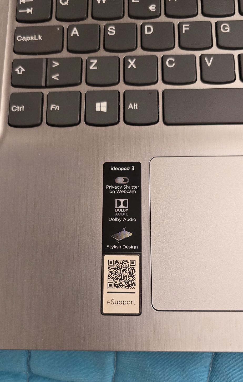 Portátil LENOVO IdeaPad 3 - 4Gb 128Gb