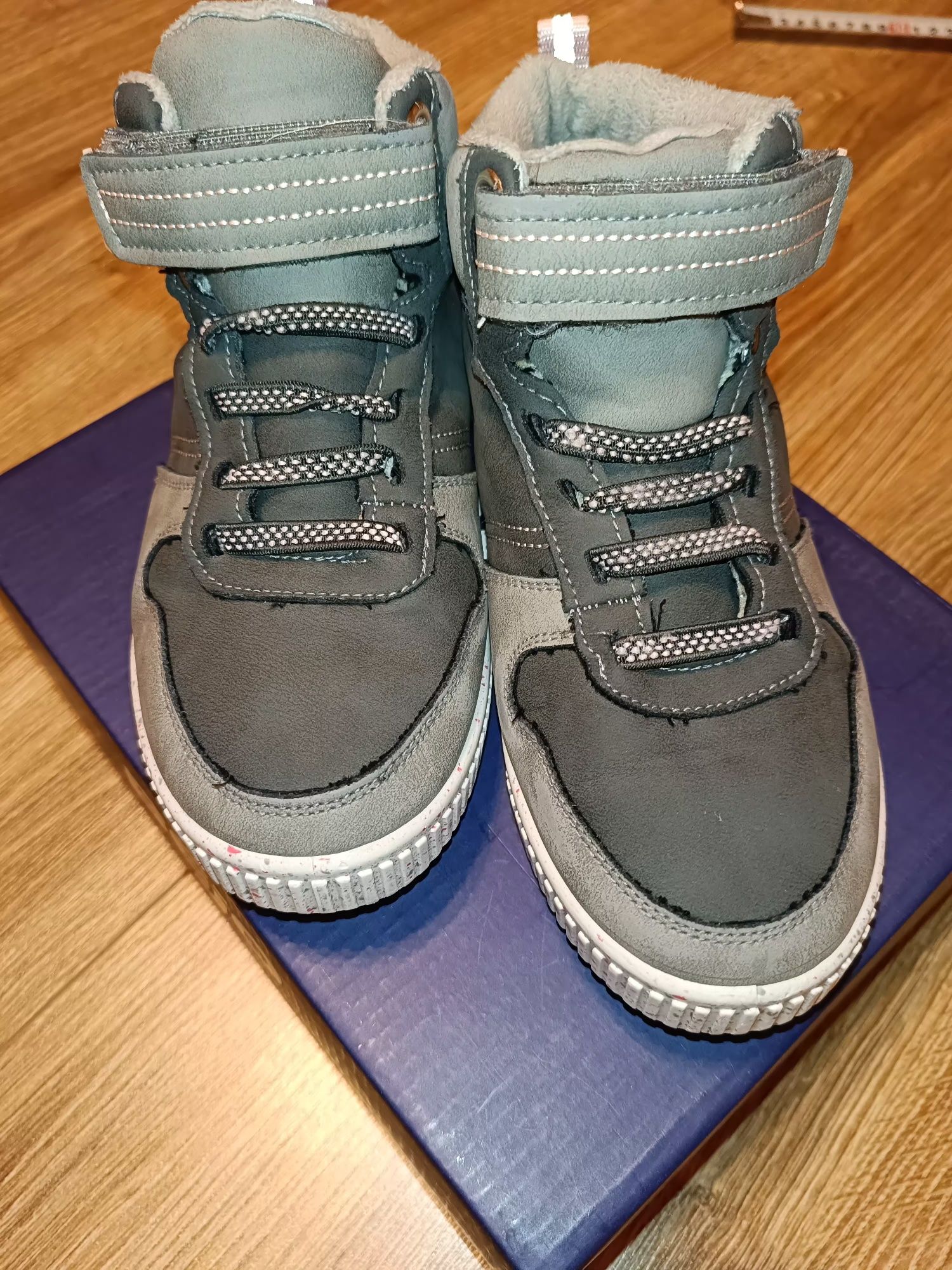 Półbuty Bejo adidasy 32 za kostkę
