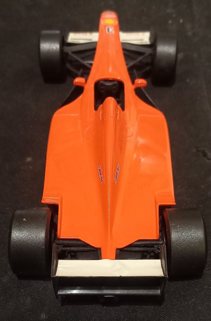 Hot Wheels 1/24, Ferrari Michael Schumacher, 2000