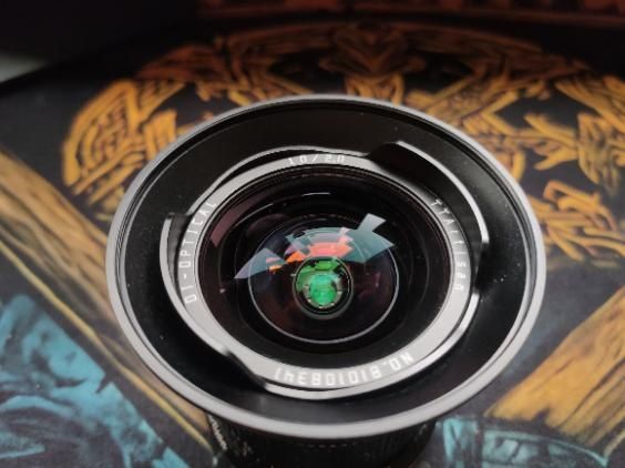 Canon EOS R50, bezlusterkowiec z matryca 24Mpx APSC. Bagnet
