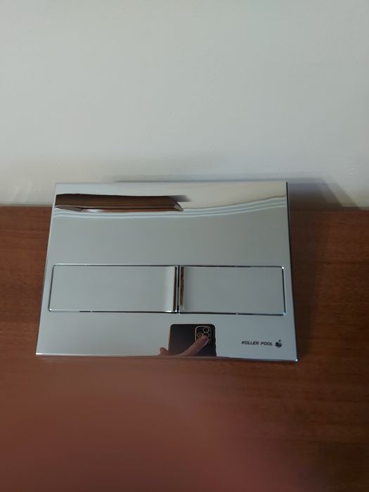 Панель змиву для туалету