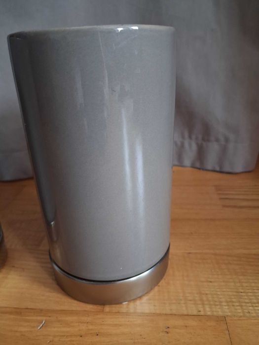 Dwie donice ceramiczne z podstawkami - Dolagra