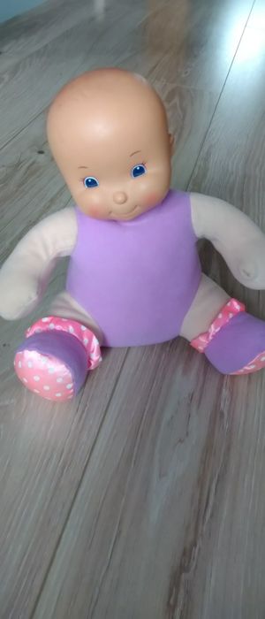 Laleczka bobas grzechotka