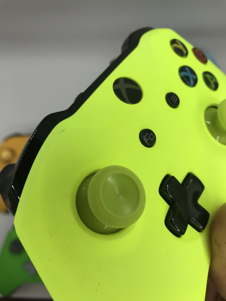 Контроллер XBOX ONE S