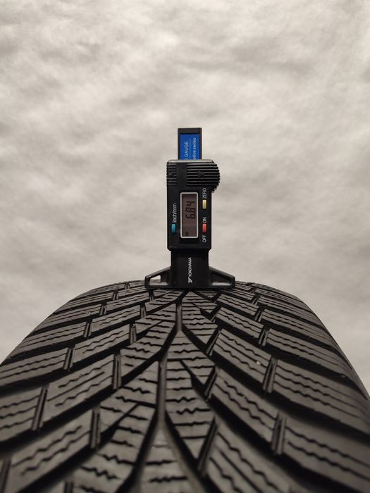 205/60/16 Continental WinterContact Ts 870 *** Dot 24 ***