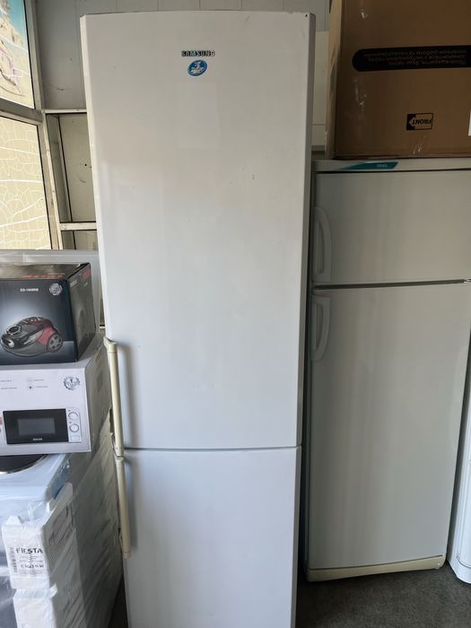 Продам холодильник Samsung