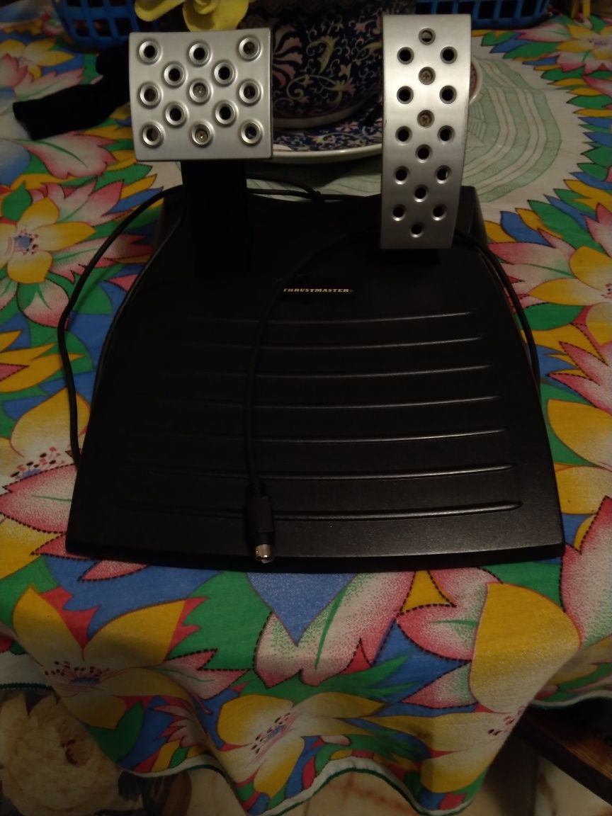 Computador PC Thrustmaster 360 modena