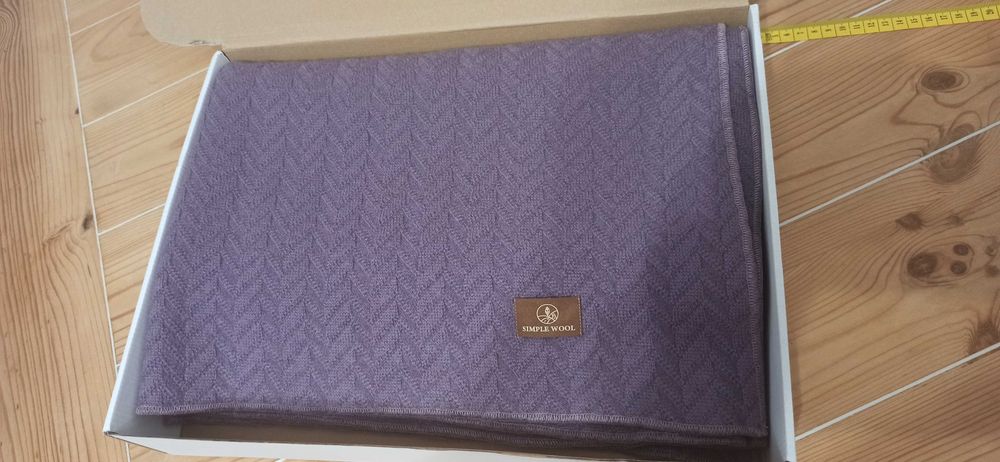 Koc Simple Wool z wełny parzonej 100% kolor fioletowy