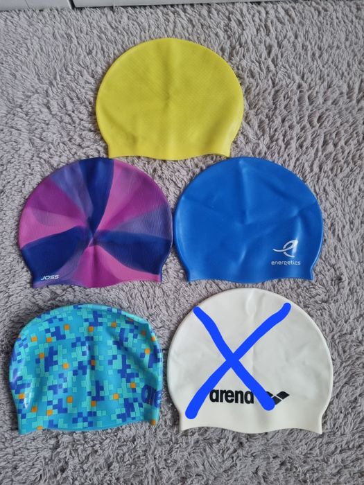 Шапочки для плаванья. Arena