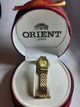 Часы ORIENT в родной коробочке наручные женские