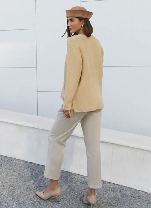 Светр жіночий  в різних кольорах