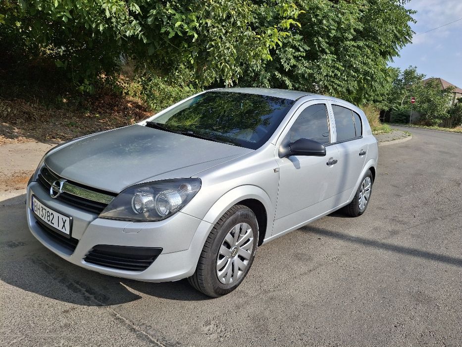 Продам Opel Astra H