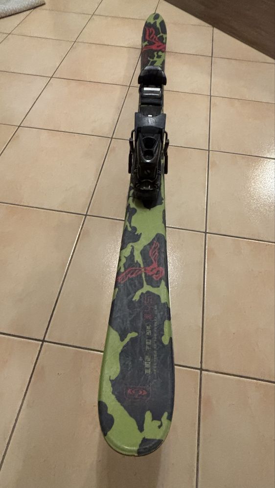 Sprzedam narty Salomon feestyle 145 cm