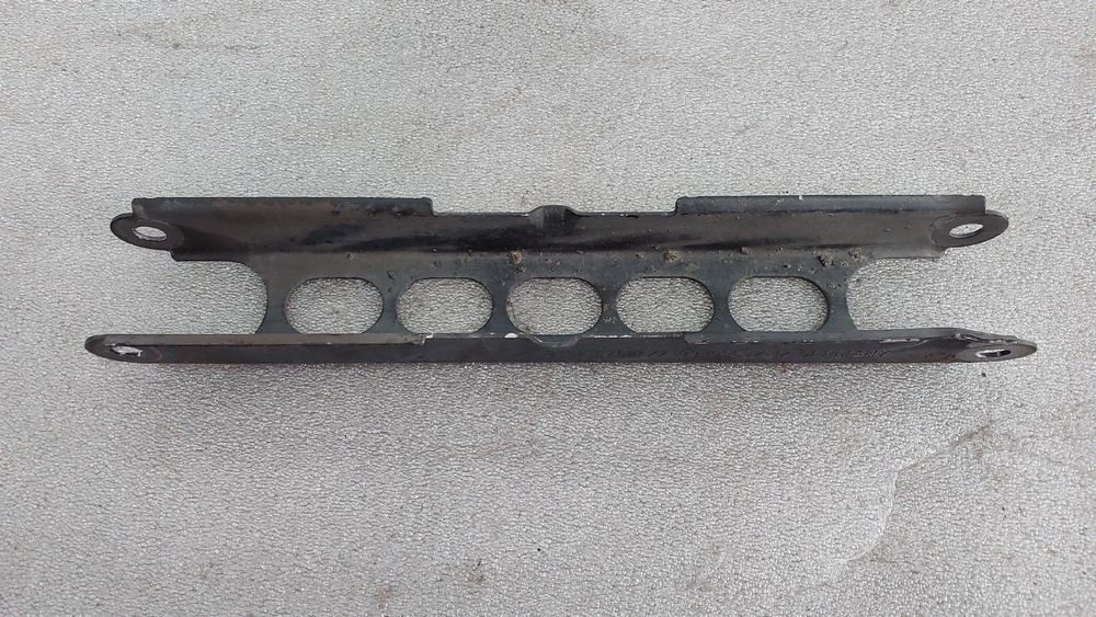 Braço de suspensão trás direito BMW 1 (E81)