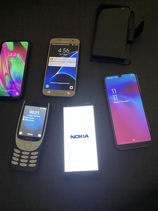 Смартфон Samsung Galaxy A40,S7