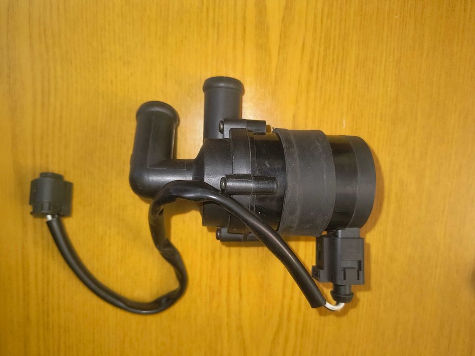 Насос циркуляционный Webasto аналог VAG 1K0 965 561 A (pps-gf/M65)