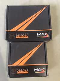 Комплект новых тормозных колодок и тормозных дисков на Мазда cx 7.
