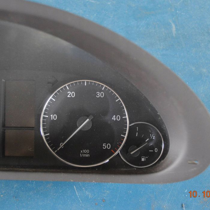 mercedes-benz c w203 lift 2.2 cdi licznik prędkościomierz om646 a203