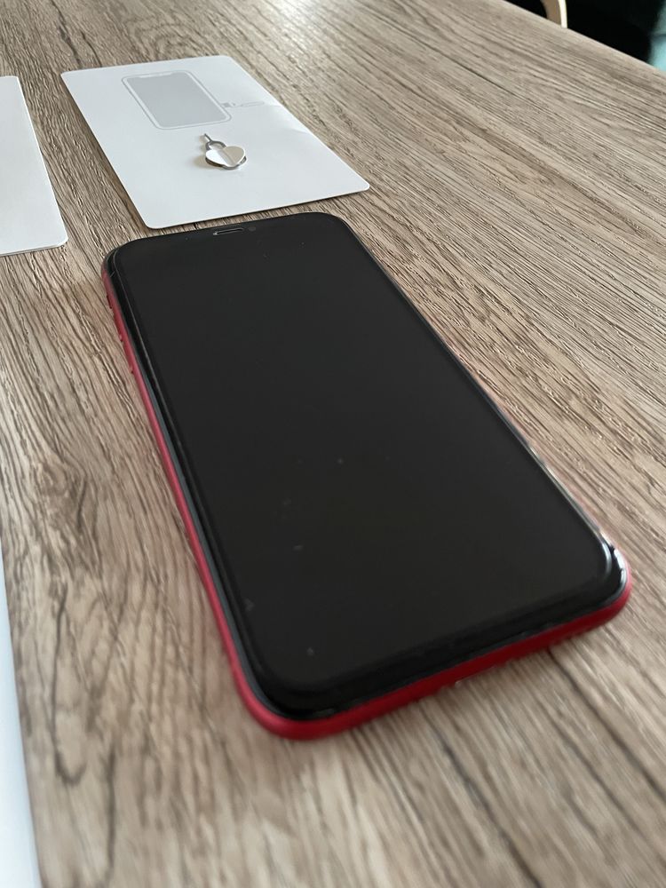 IPhone XR 64GB czerwony bardzo dobry stan