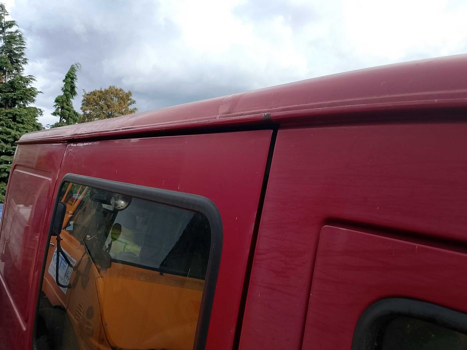 Volkswagen LT 2.5 TDI 6 osobowy, uszkodzony silnik.