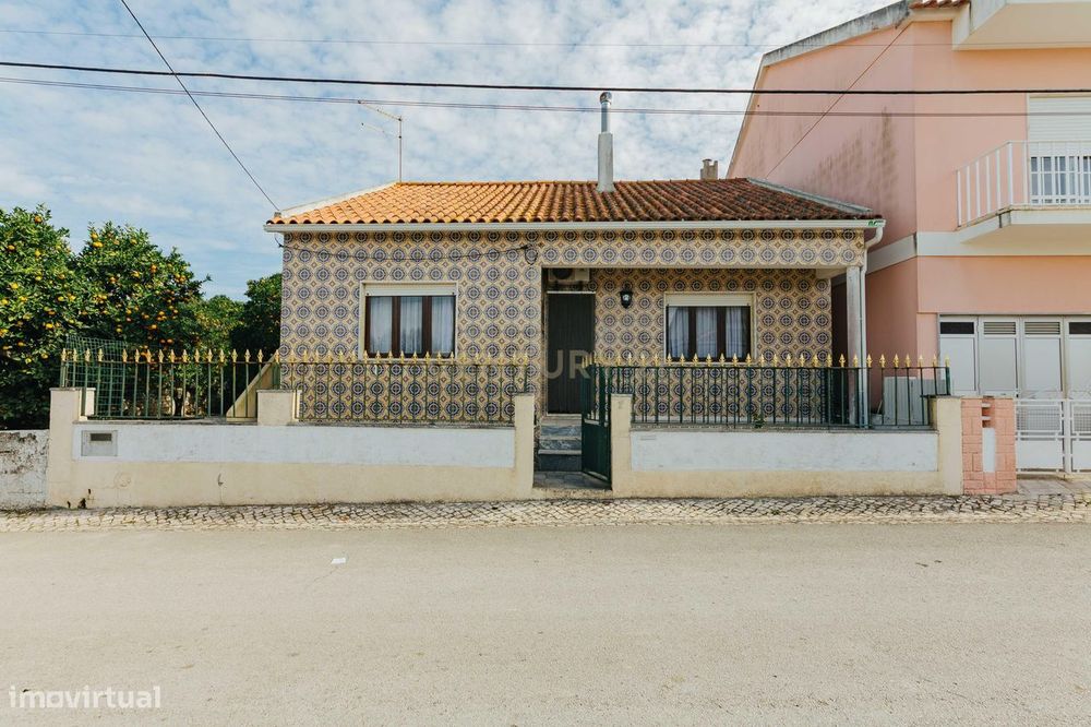 Encantadora Moradia T3 em Alto Estanqueiro, Montijo