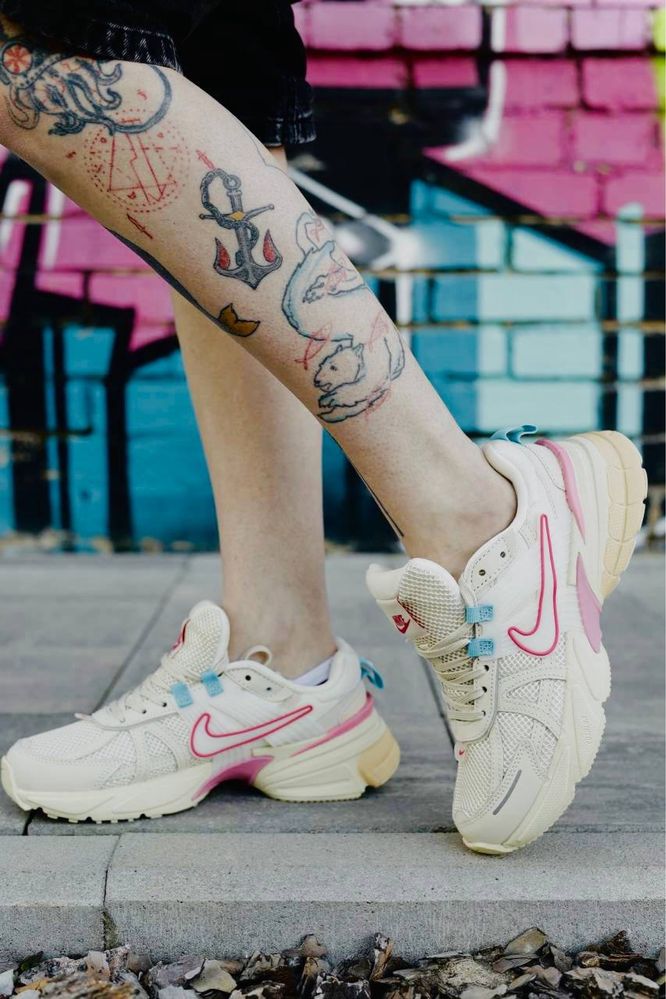Nike runtekk жіночі кросівки