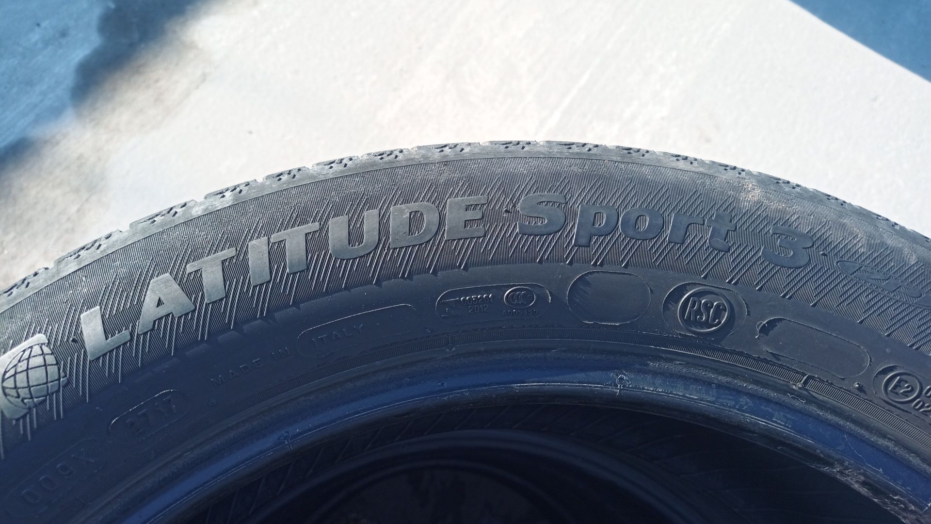 245/50R19 Michelin Latitude Sport 3