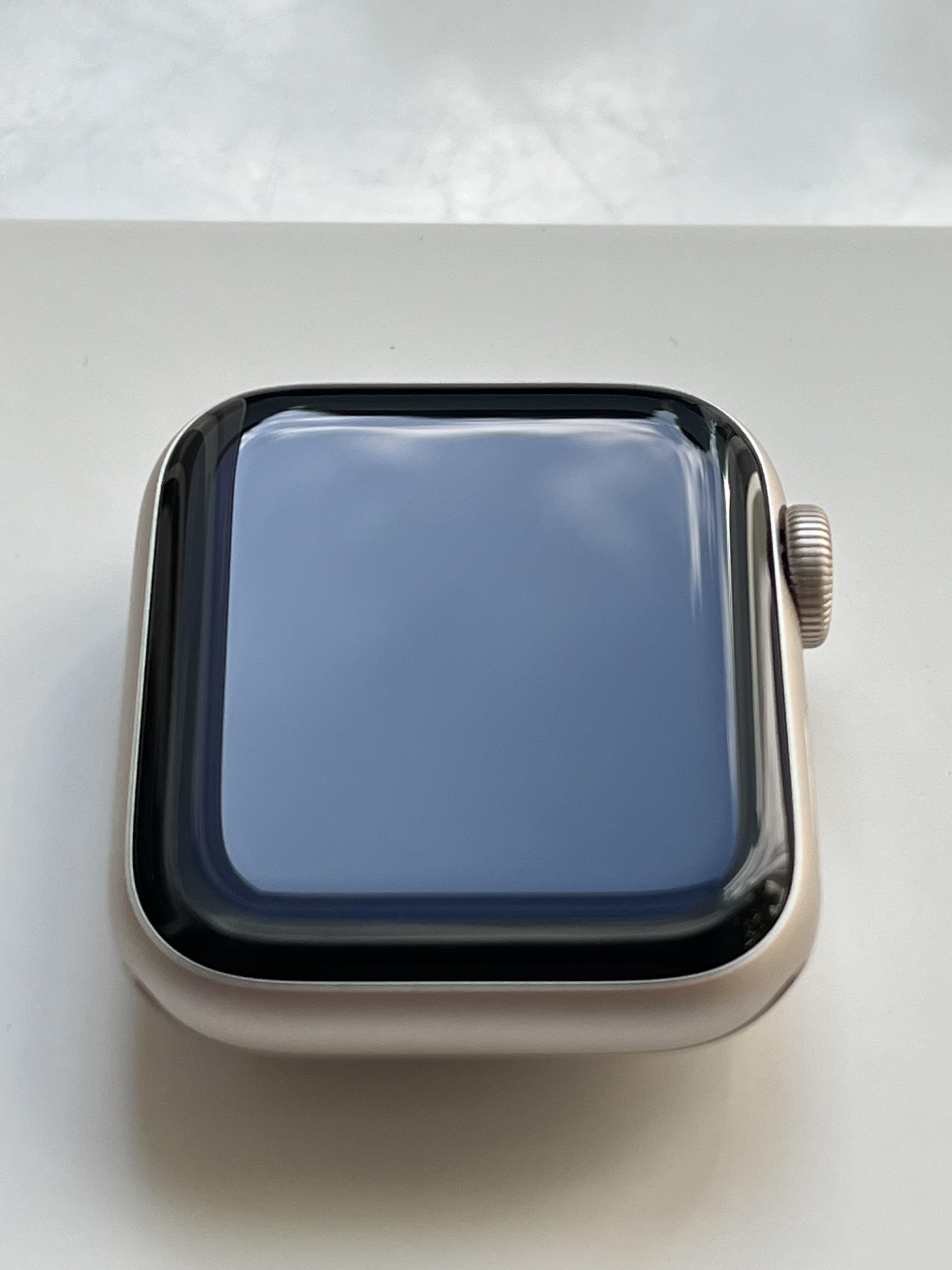 OUTLET Apple Watch SE 2gen GPS 40mm Księżycowa poświata FV23 GW