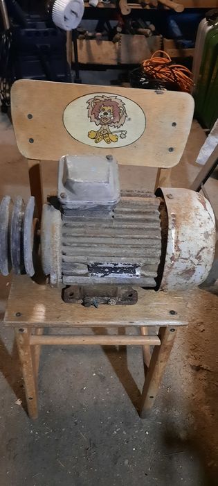 Електродвигун  трансформаторні зварка