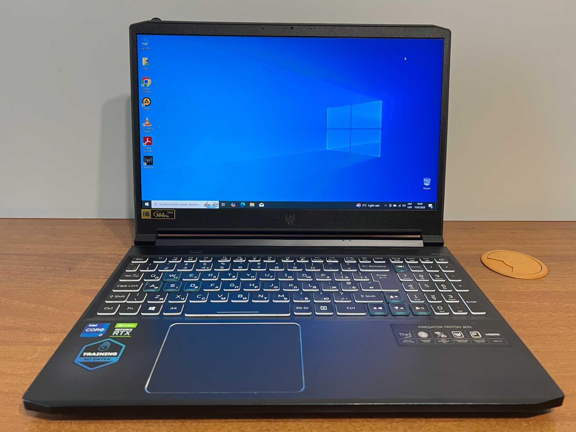 Acer Predator Triton 300 PT315-53 . Intel Core i7, GeForce RTX 3070