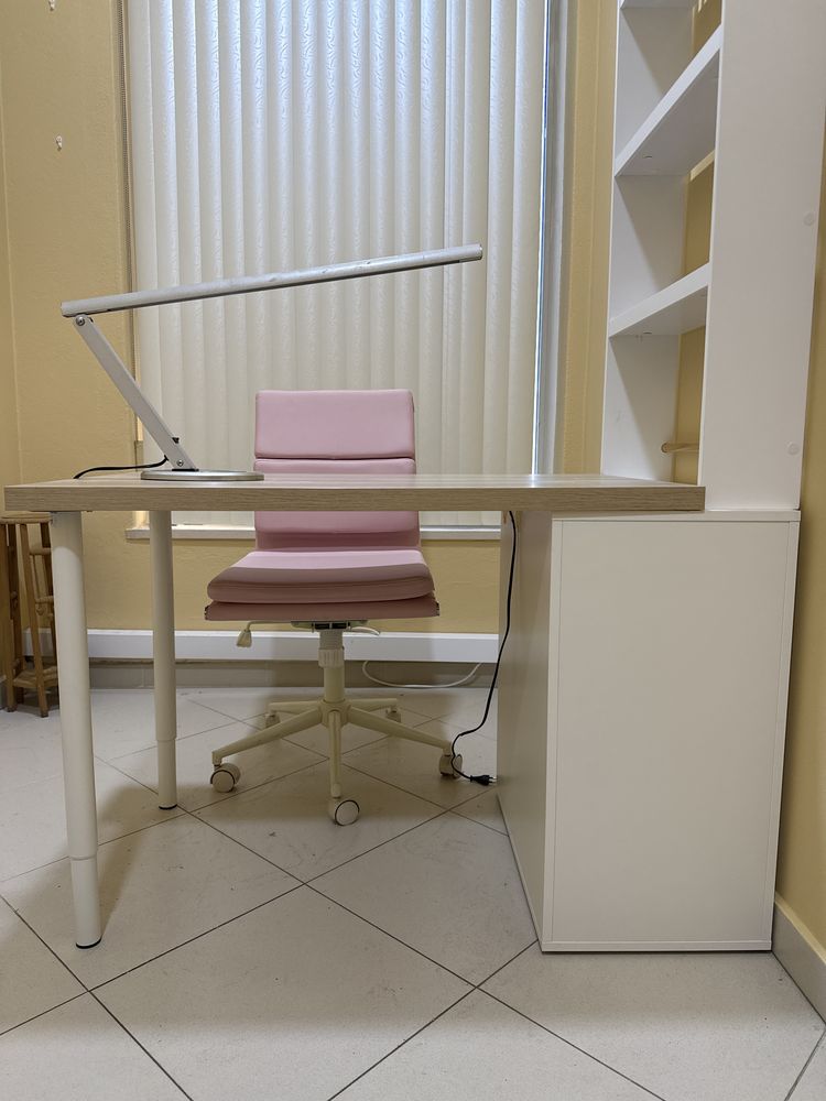 Secretaria com modulo de gavetas ikea