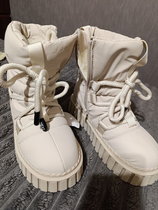 Зимові сапожки , ботінки, р37.