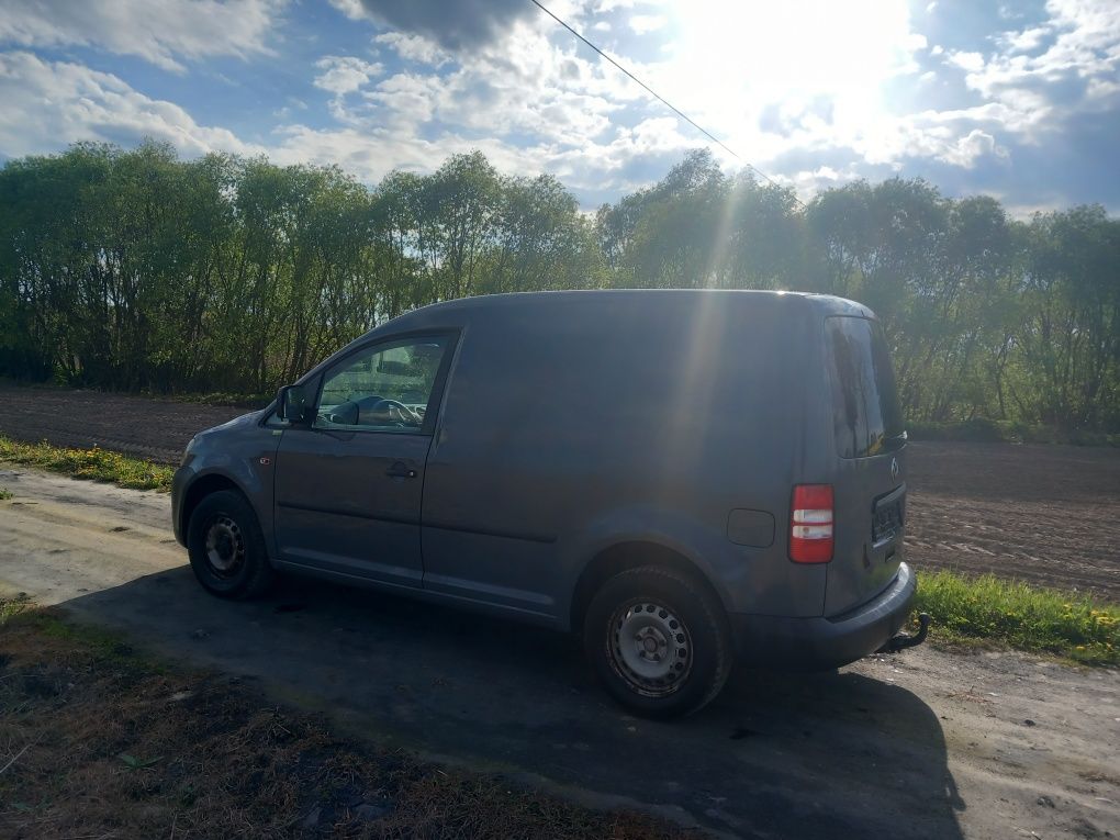 Volkswagen caddy  1,6 tdi KLIMA!! 2011r