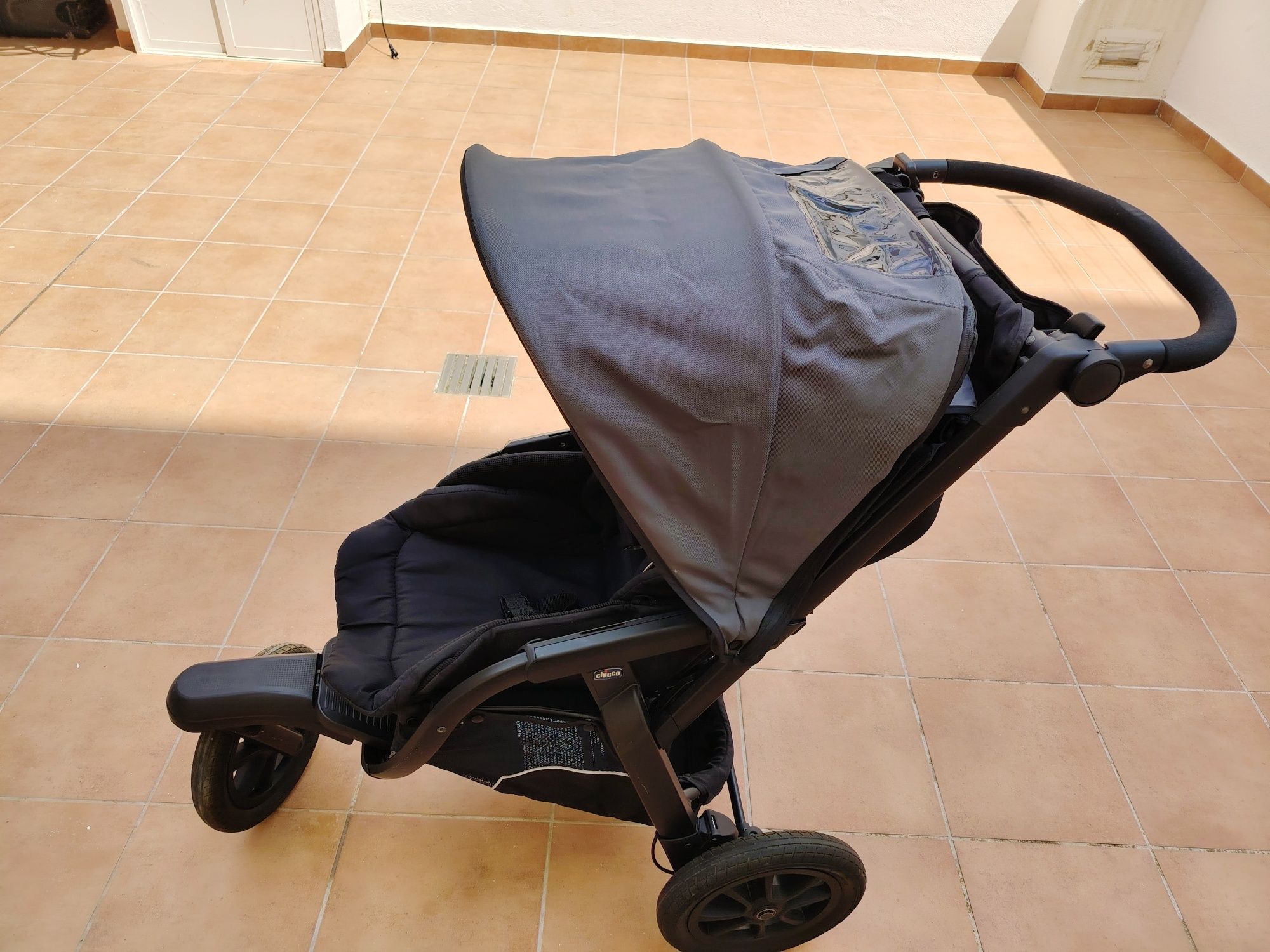 Carrinho de bebê Chico activ3