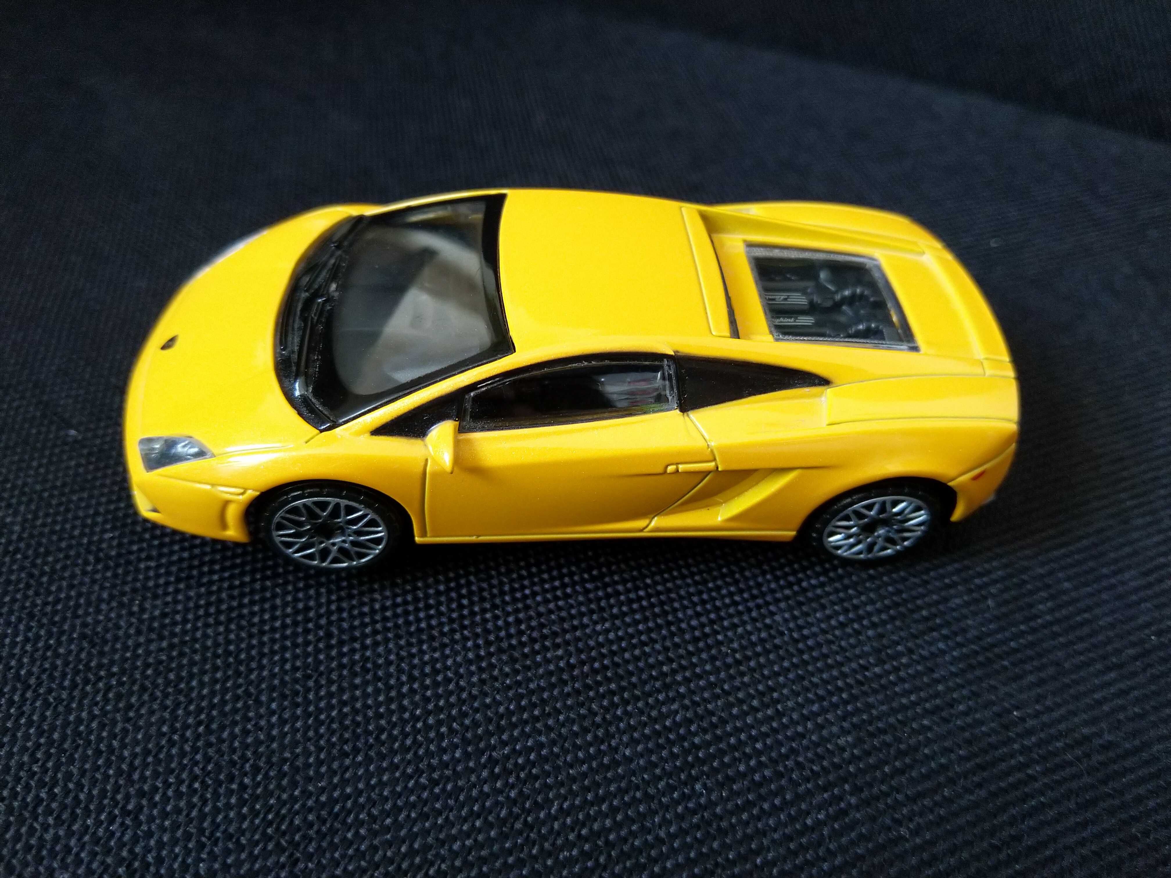 Modele RASTAR 1:43 Lamborghini Gallardo LP-560-4, Lamborghini Reventón