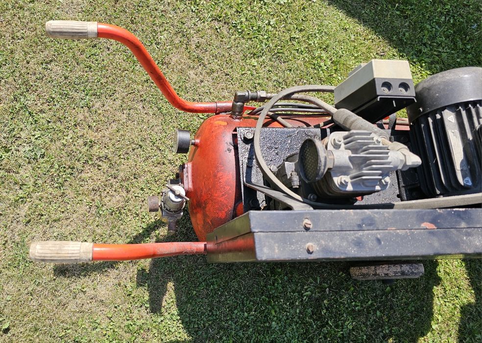 Agregat, Kompresor POLMO AHS23 R80. olejowy 380V