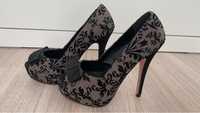 Sapatos pin up couture 36