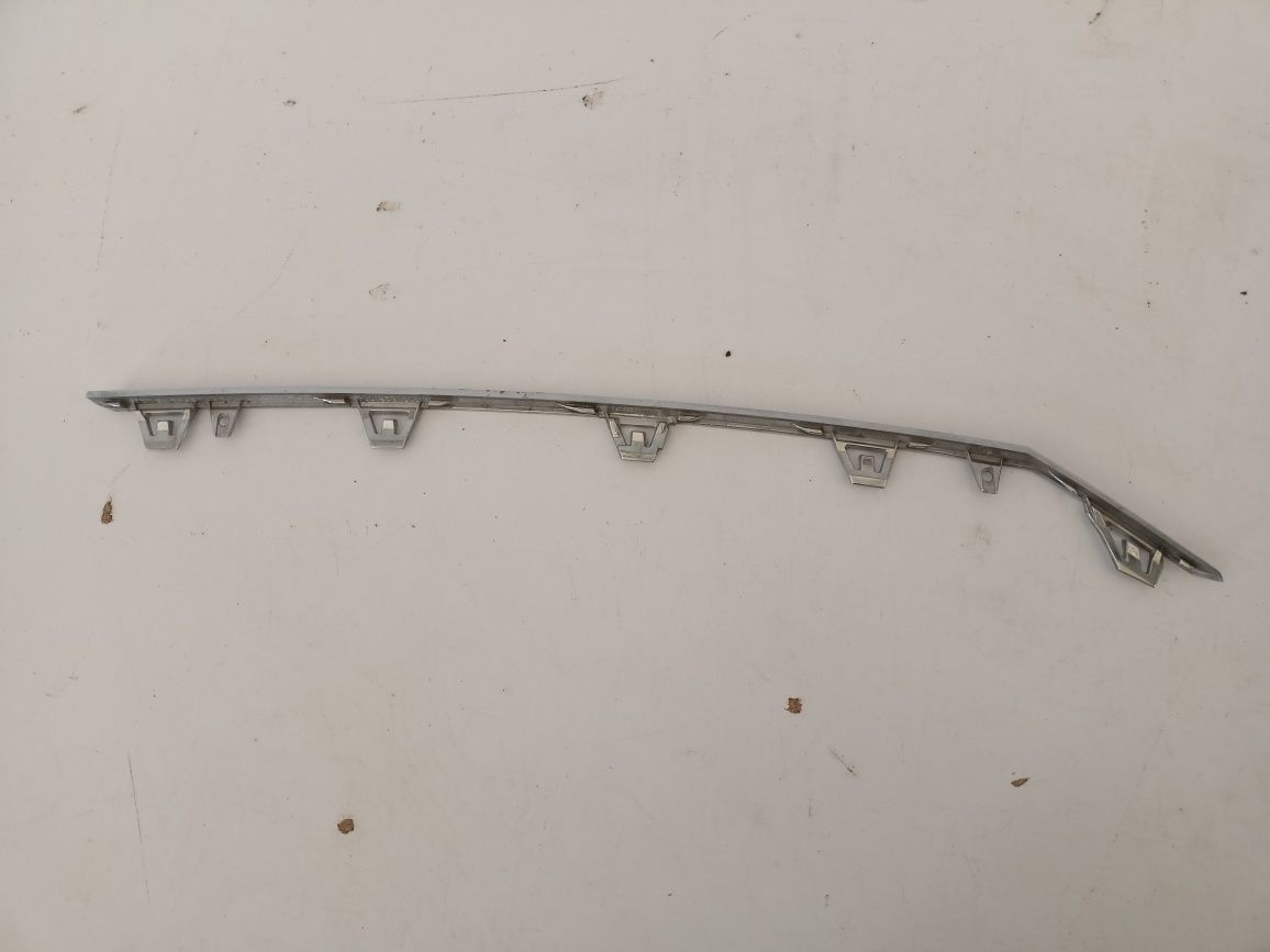 VW Passat B8 3G0 14- listwa chrom grilla atrapy zderzaka przód