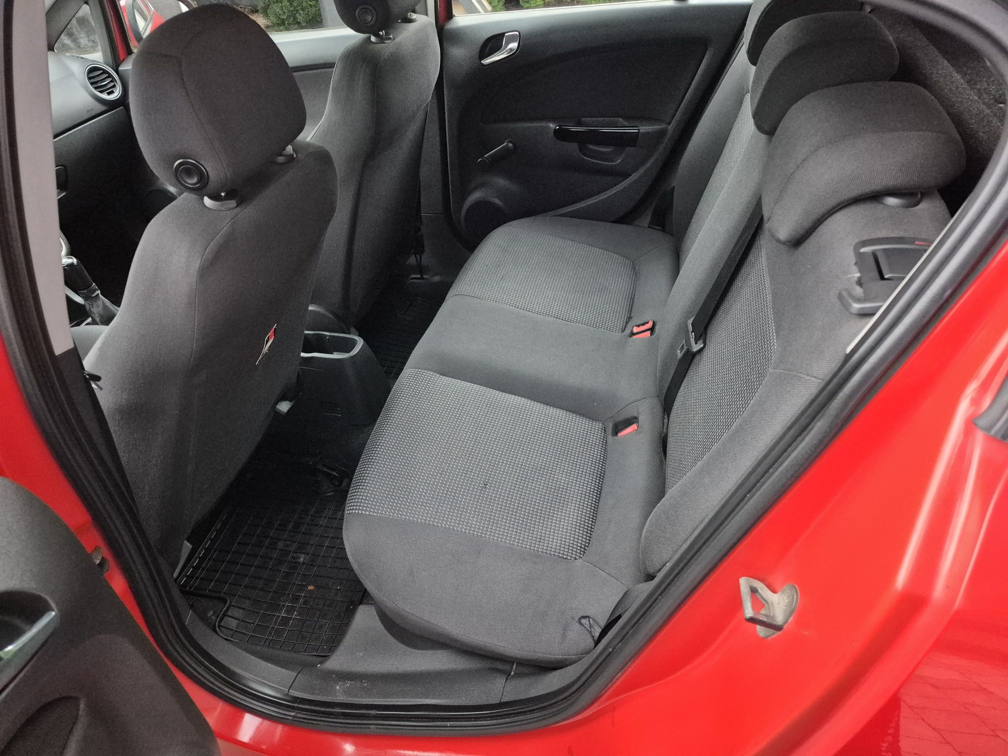 Opel Corsa D 1.2 80KM Benzyna Klima 4xPP Abs