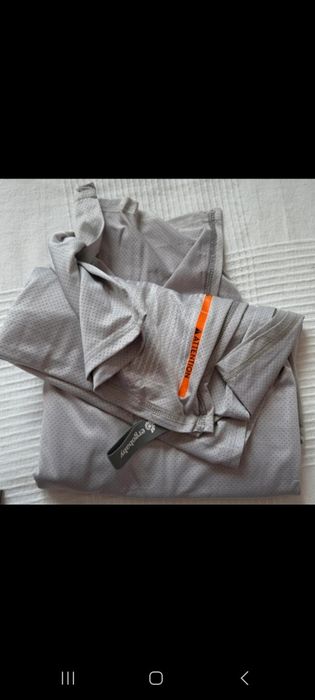 Porta bebés Pano Aura Mesh - Ergobaby