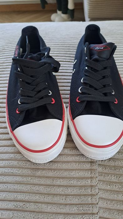 Buty chłopięce rozmiar 40