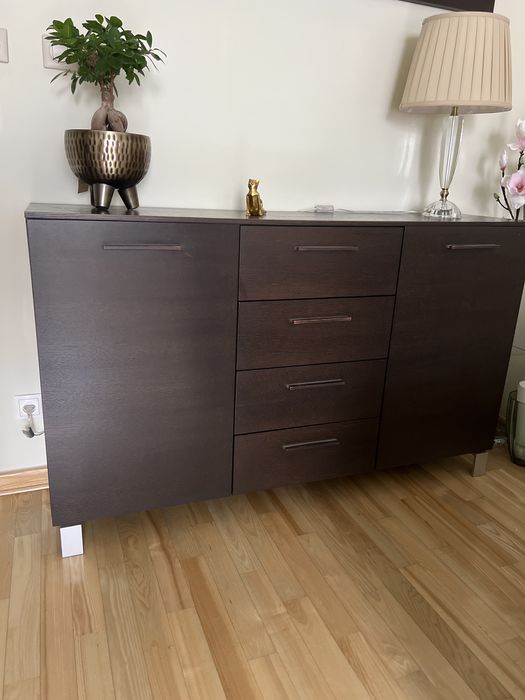 Komoda z szufladami
